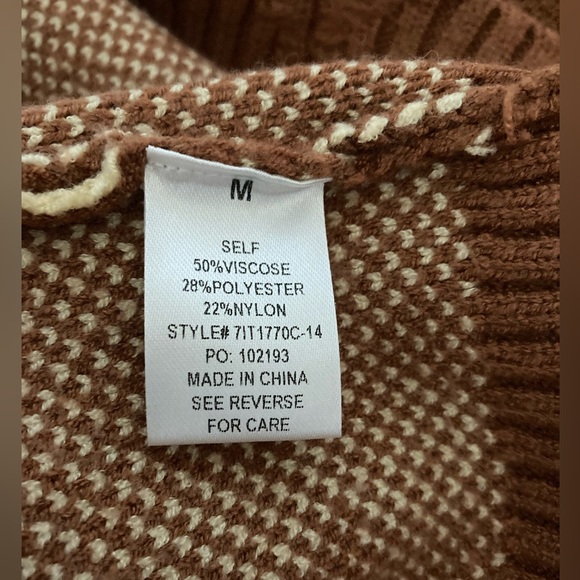 Bailey Rose distressed v-neck rust and cream floral sweater size M - Picture 5 of 5